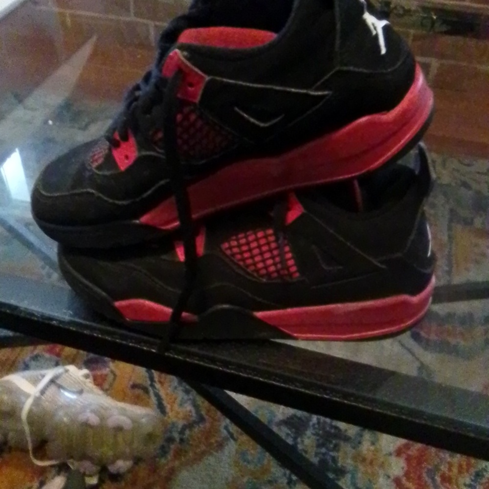 Shoes - Picture 3 of 3
